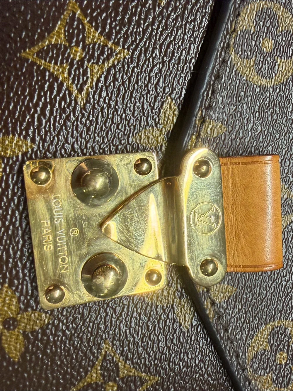 Louis Vuitton Metis pochette monogram canvas shoulder bag